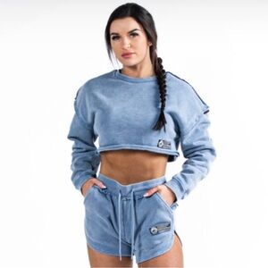 Alphalete cropped sweater💙